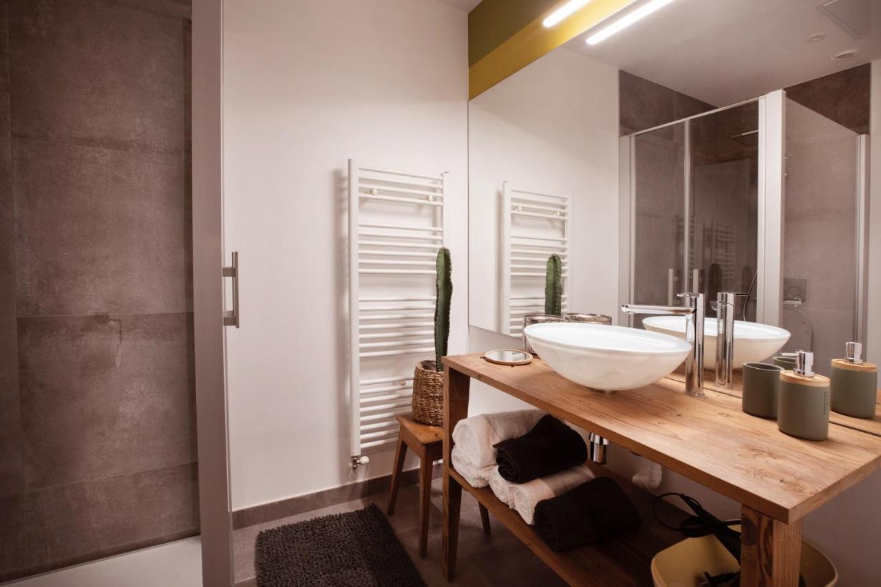 Appartement Avec Sauna Au Pied De La Citadelle 贝桑松 外观 照片